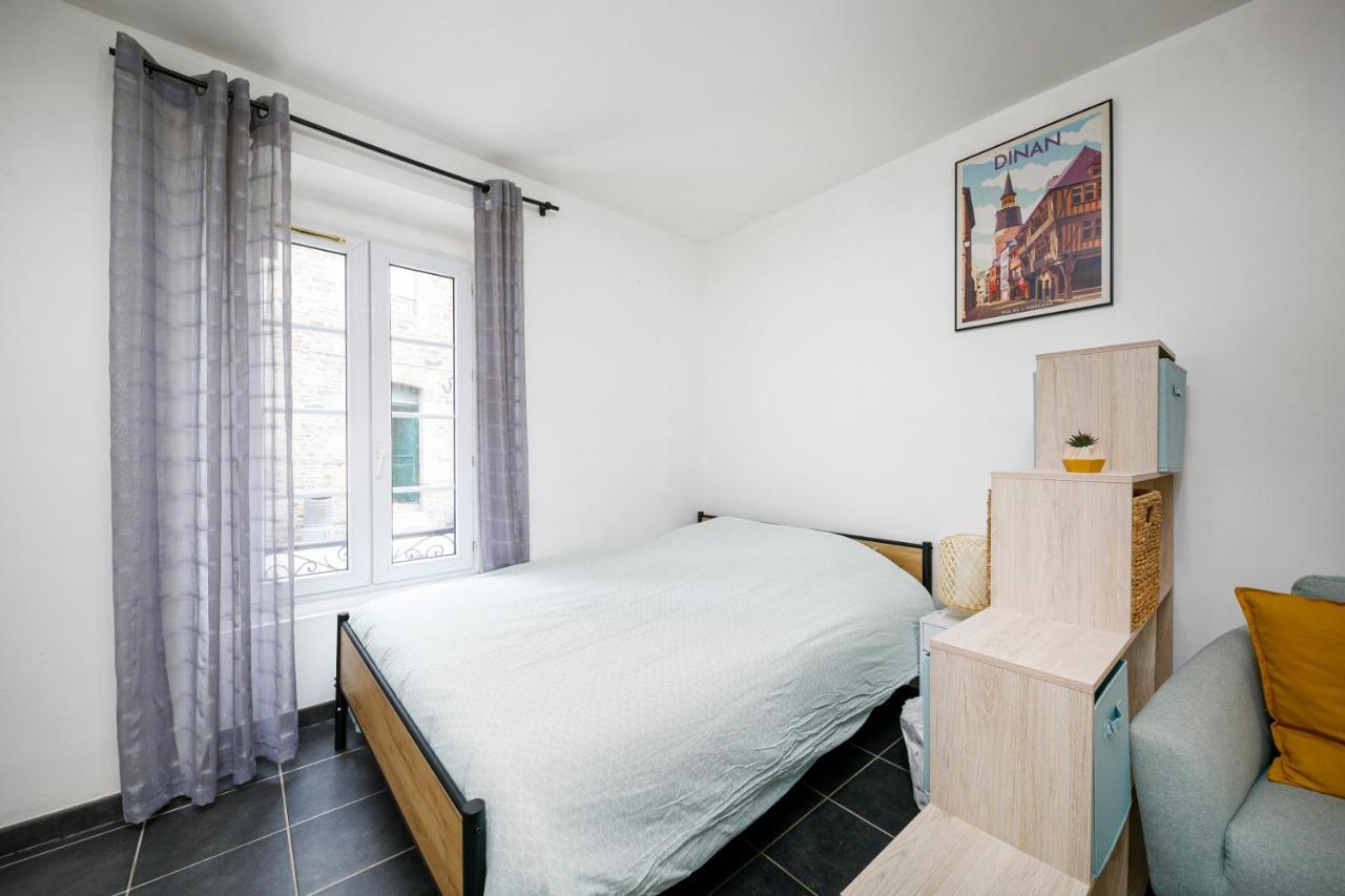 Apartmán Agreable T1 Situe Au Centre Historique De Dinan Exteriér fotografie